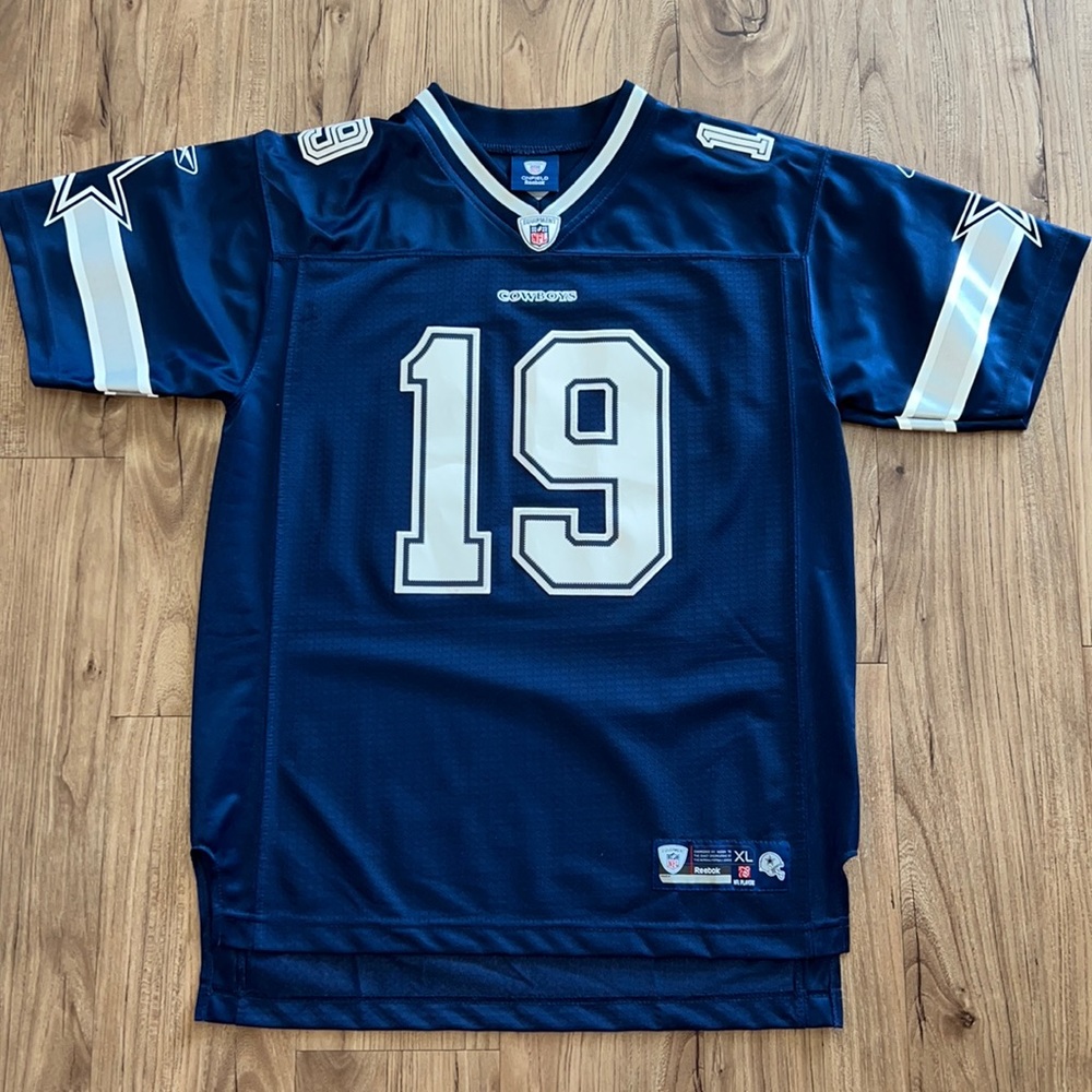 dallas cowboys jersey.